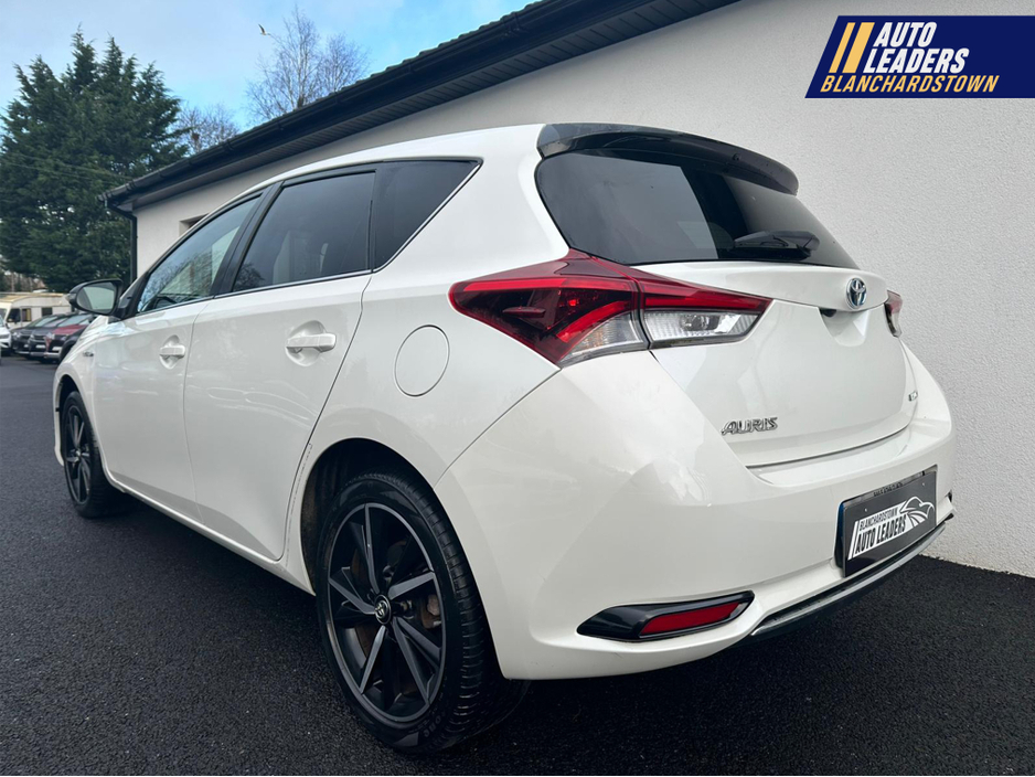 2018 Toyota Auris 1.8 HYBRID LUNA SPORT 136BHP AUTO LOW KM €16,450