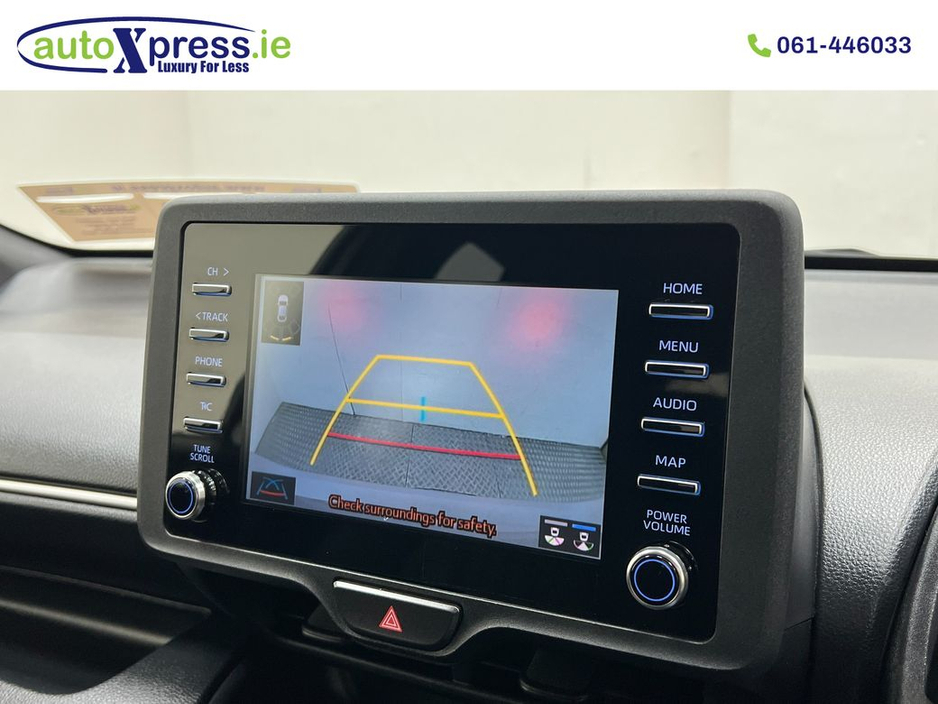 2021 Toyota Yaris - image 23