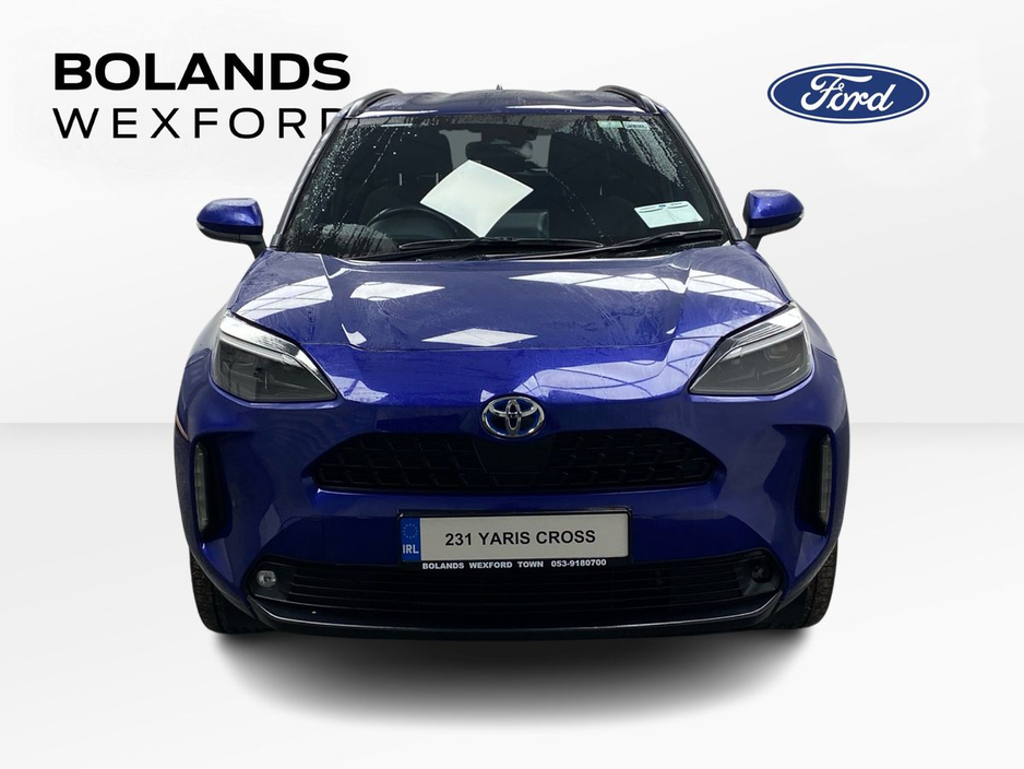 2023 Toyota Yaris - image 7