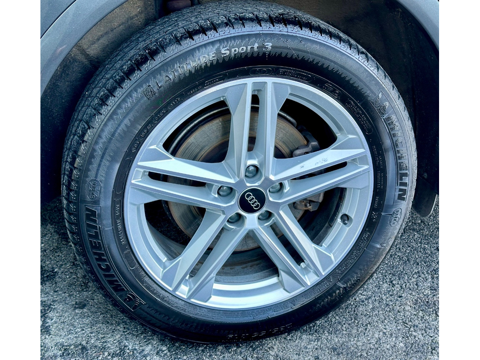 2023 Audi Q5 - image 21