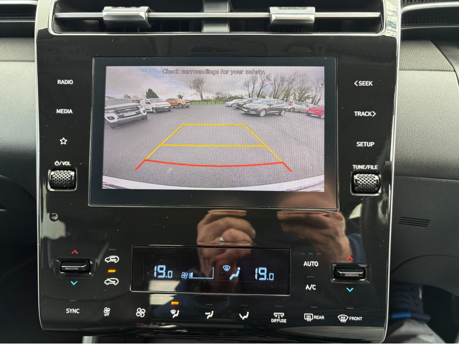 2022 Hyundai Tucson - image 8