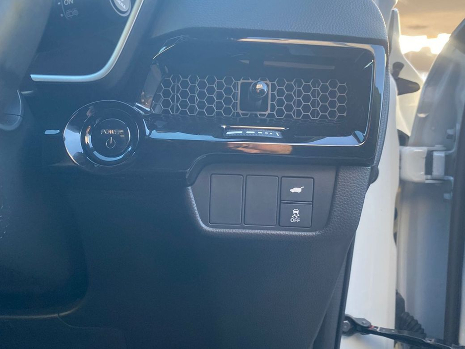 2025 Honda CR-V - image 28