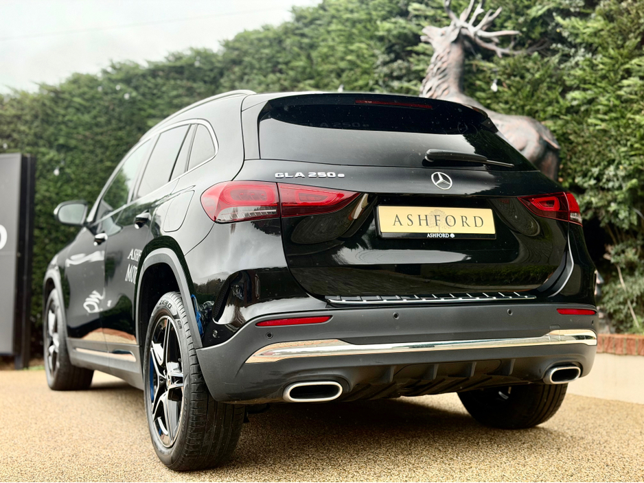 2023 Mercedes-Benz GLA Class - image 5