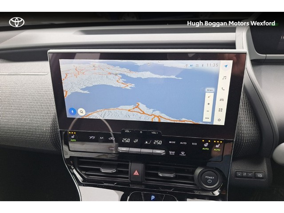 2025 Toyota bZ4X - image 13