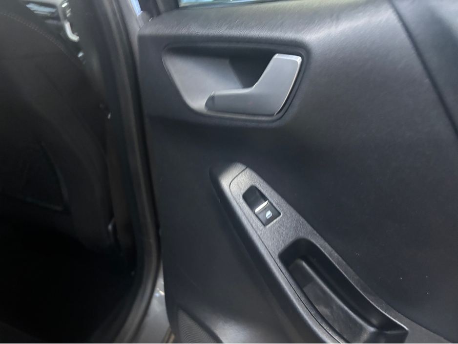 2023 Ford Puma TITANIUM 5DR 1.0T 125 MHEV DC7 €21,499