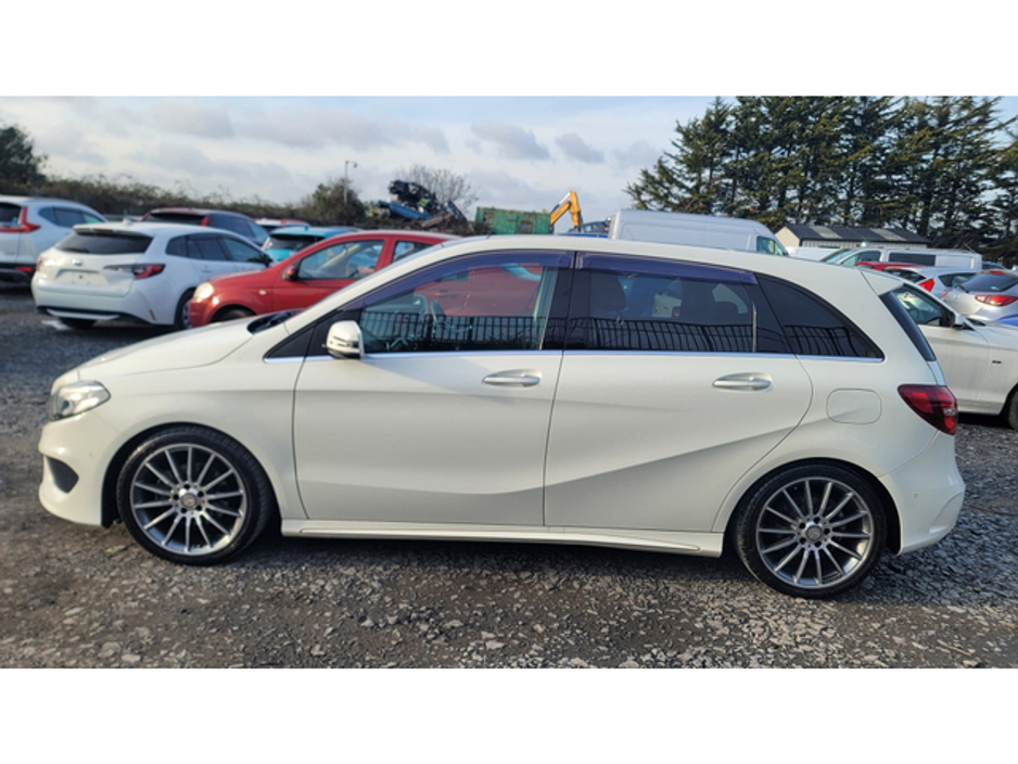 2016 Mercedes-Benz B Class - image 9