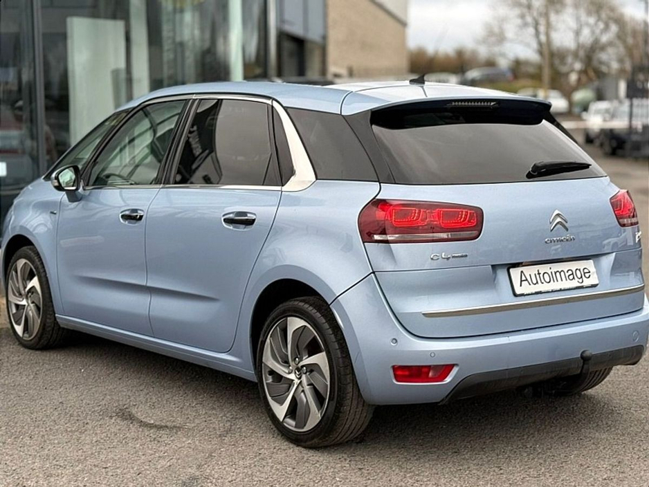 2016 Citroen C4 - image 2