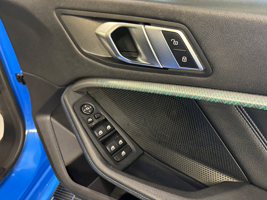 2022 BMW 2 Series - image 10