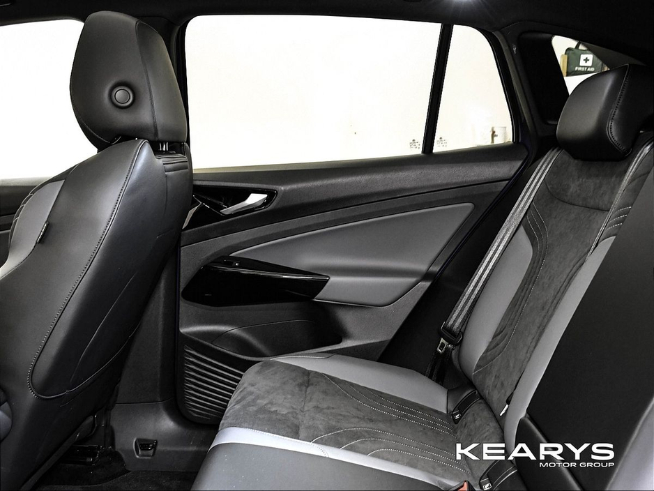 2022 Volkswagen ID.4 BUSINESS 77kWh 204HP €26,333