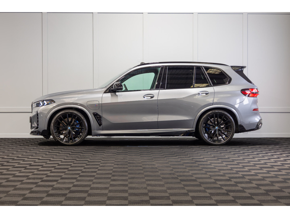 2026 BMW X5 xDrive50e M Sport €111,950
