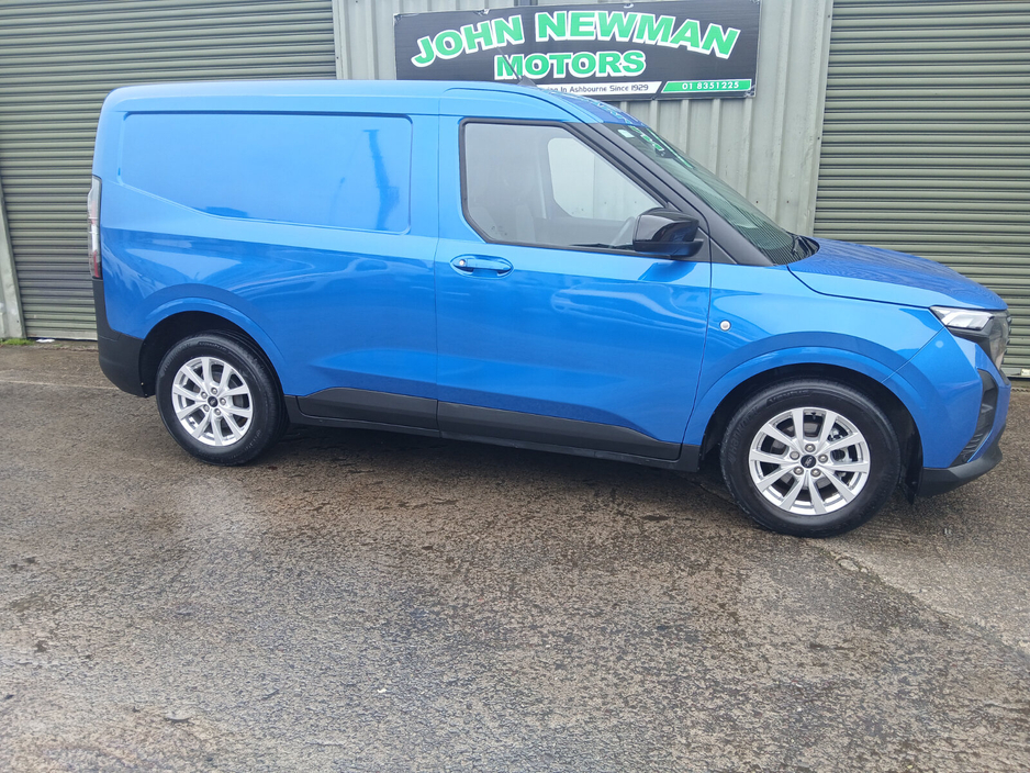 2025 Ford Transit - image 14