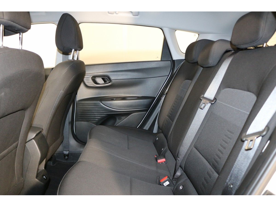 2025 Hyundai Bayon - image 10