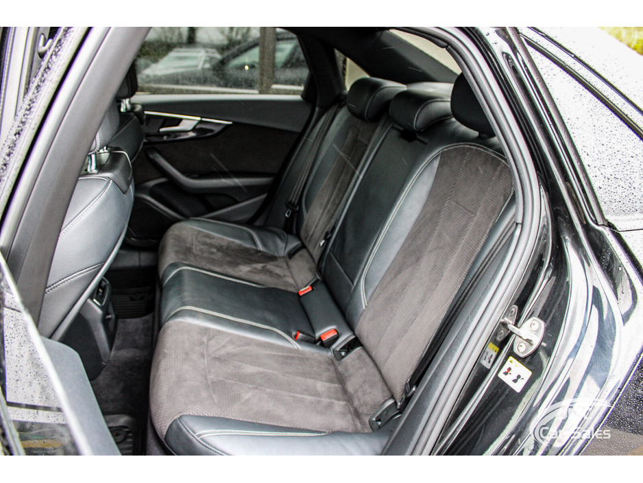 2019 Audi A4 - image 25