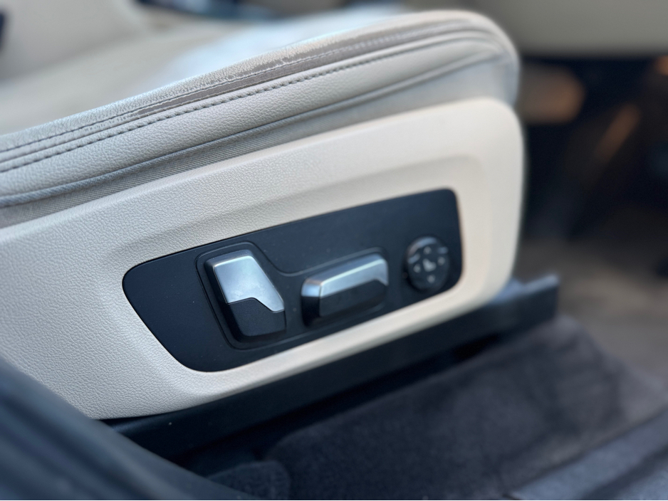 2018 BMW X3 - image 23