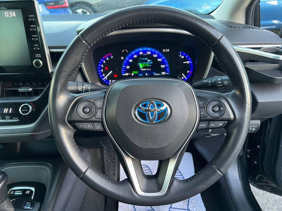 2019 Toyota Corolla ''S'' EDITION 1.8 HYBRID // 16" ALLOYS // REVERSE CAMERA // DIGITAL CLIMATE CONTROL €17,900