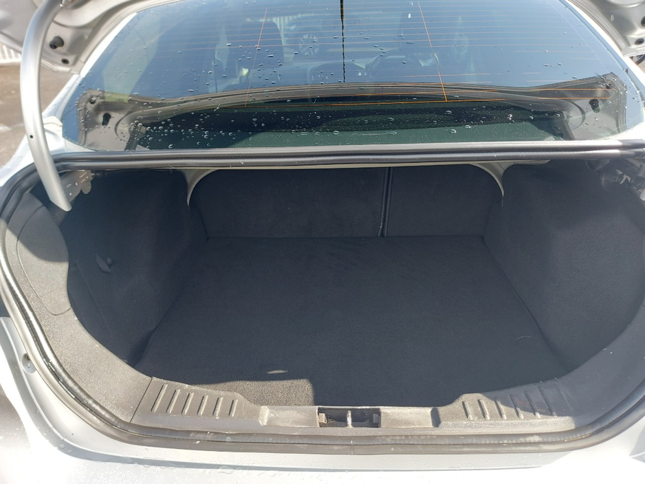 2016 Ford Focus - image 18