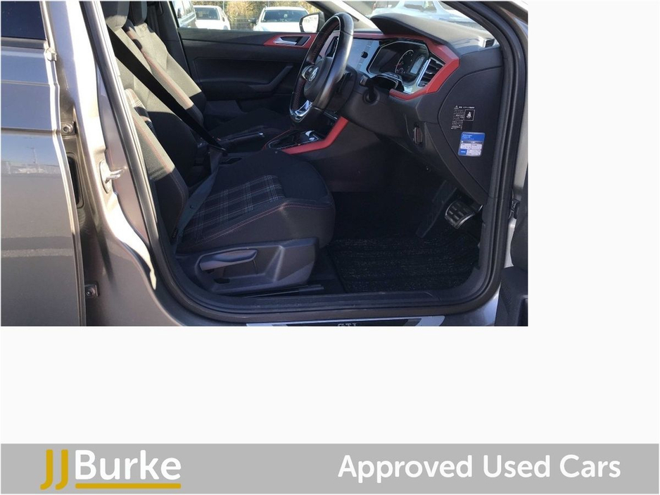 2020 Volkswagen Polo - image 8