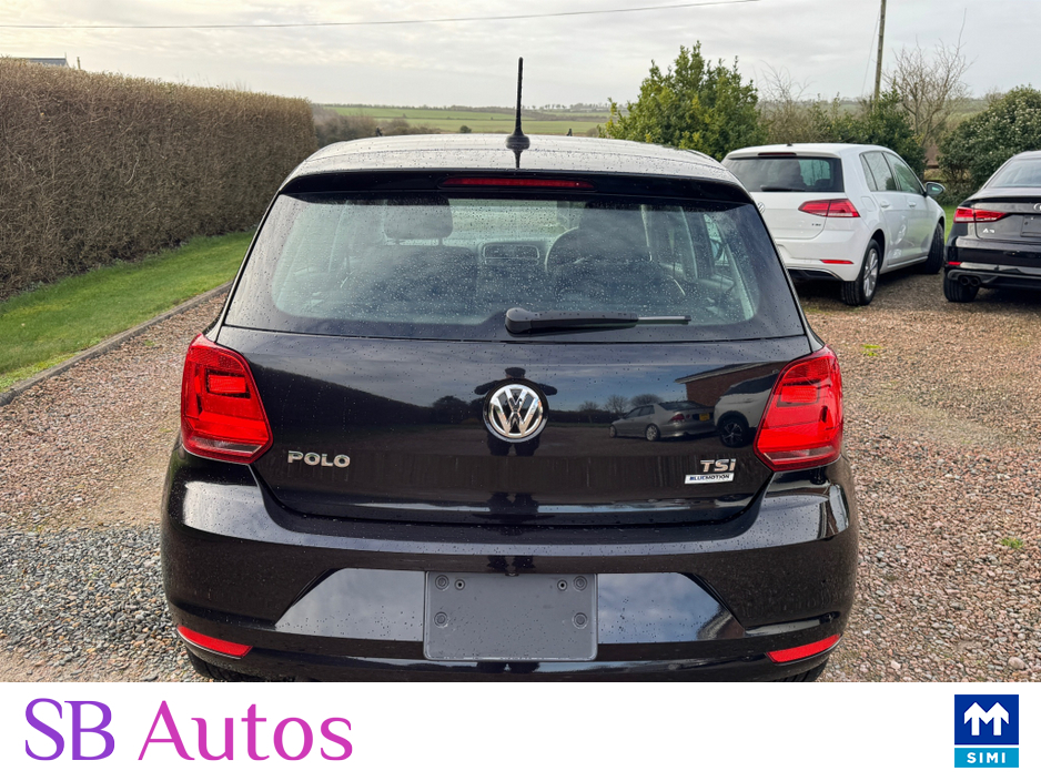 2017 Volkswagen Polo - image 8