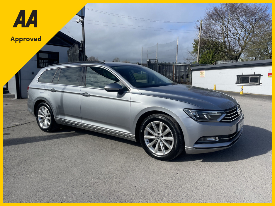 2018 Volkswagen Passat - image 7