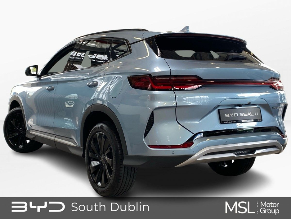 2025 BYD Seal U - image 4