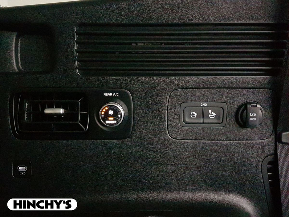 2024 Kia Sorento - image 28