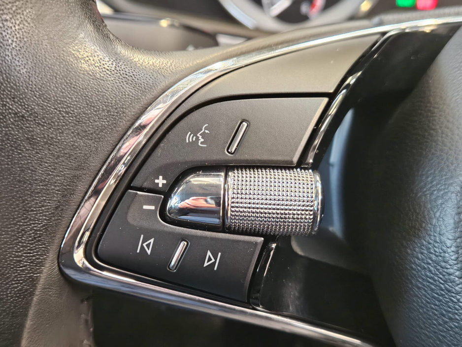 2021 Skoda Superb  €23,950