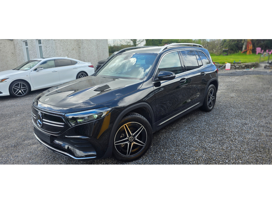 2023 Mercedes-Benz EQB - image 2