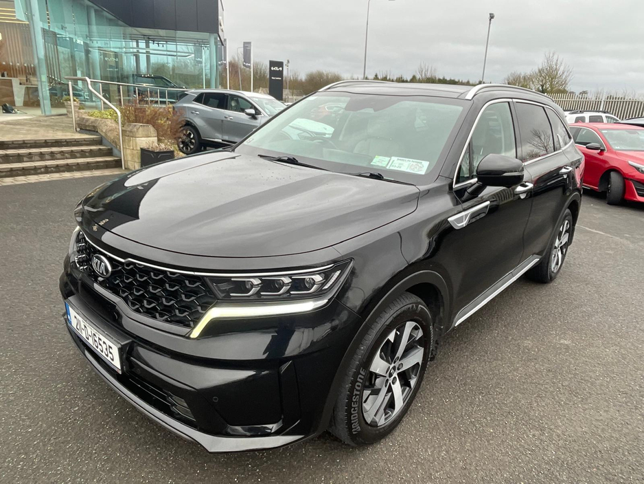 2021 Kia Sorento - image 2