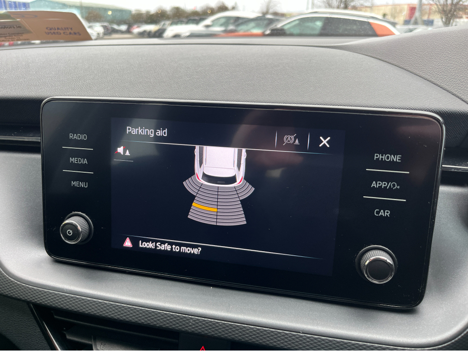 2021 Skoda Kamiq - image 21