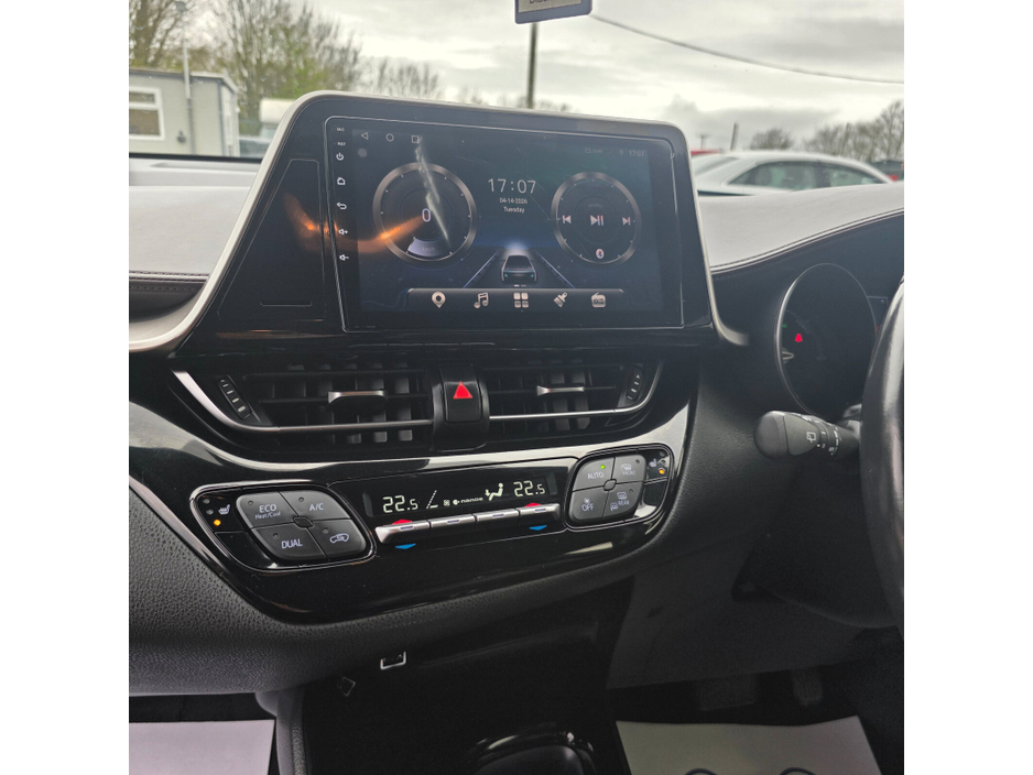 2018 Toyota C-HR - image 16