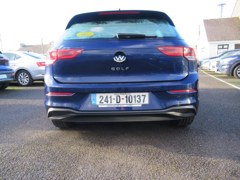 2024 Volkswagen Golf Life 2.0 TDI 115HP 5DR €30,940