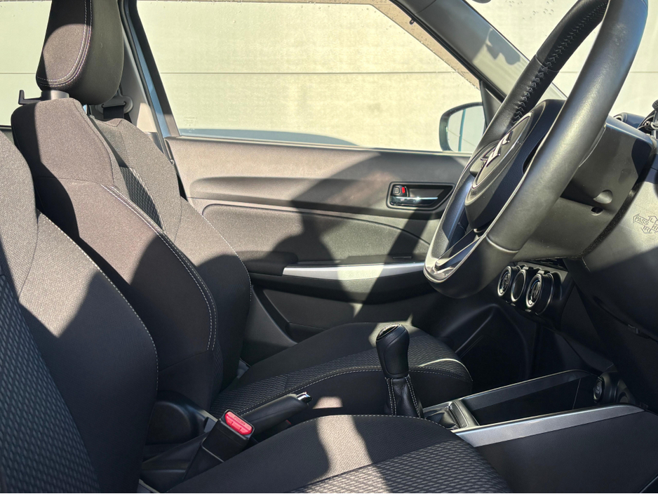 2017 Suzuki Swift SUZUKI €12,950