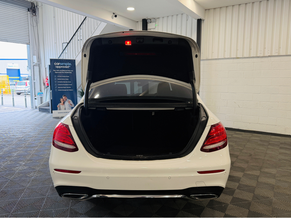 2018 Mercedes-Benz E Class - image 9