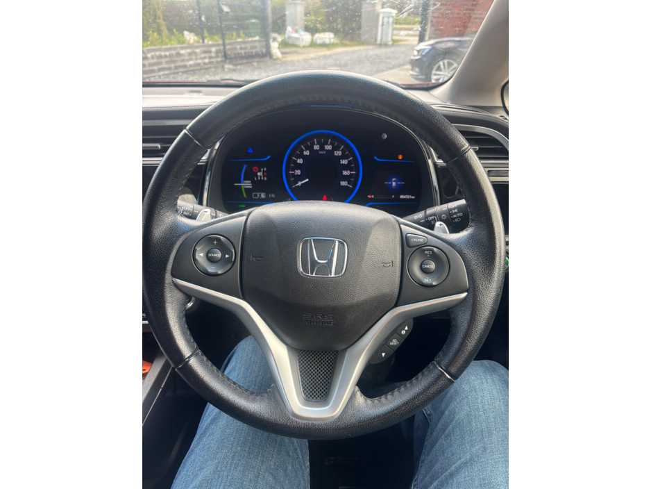 2017 Honda Shuttle - image 11