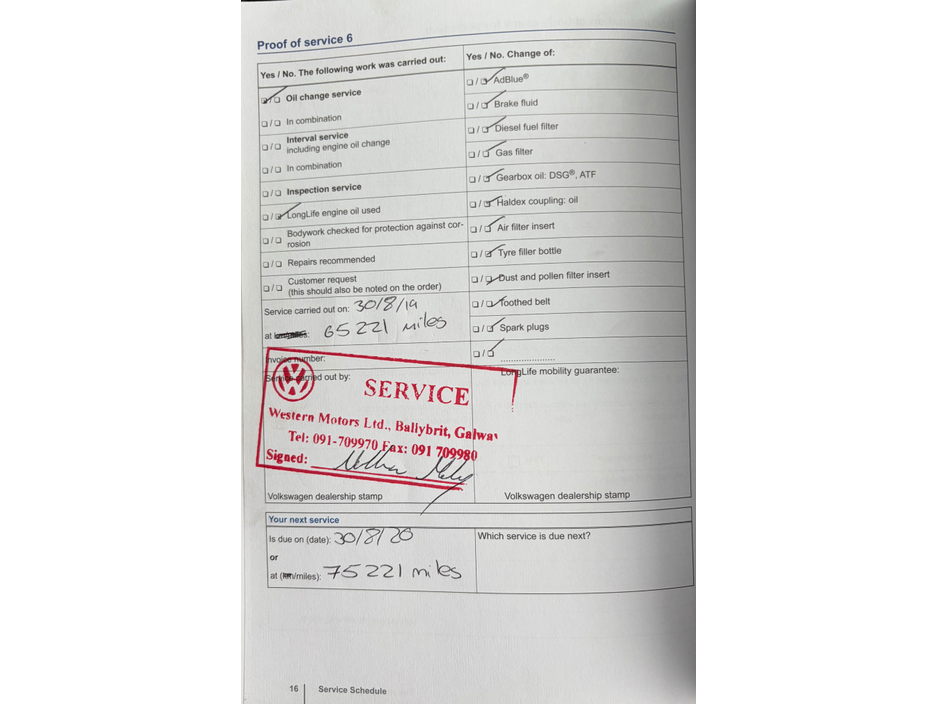 2012 Volkswagen Golf - image 17