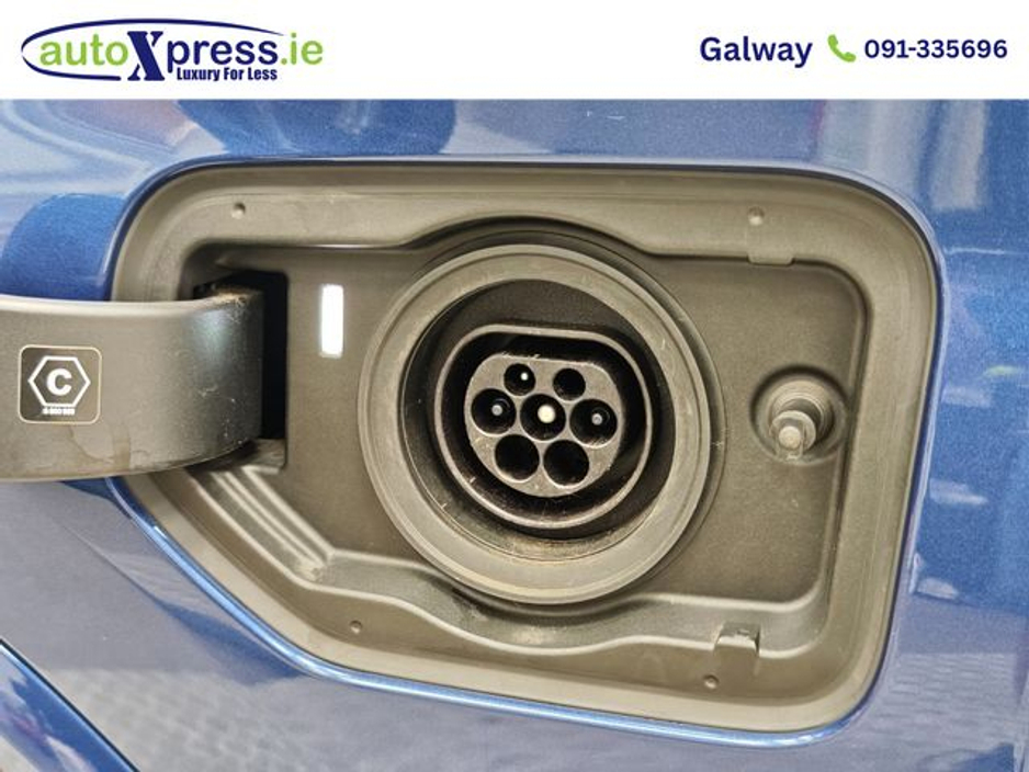 2022 BMW X3 - image 17