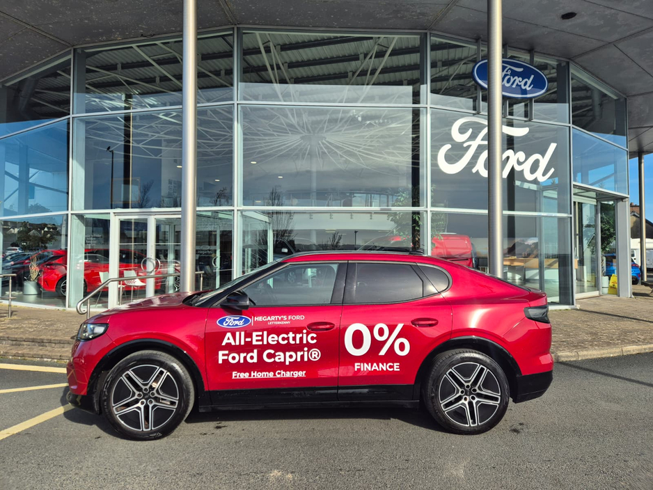 2025 Ford Capri - image 2