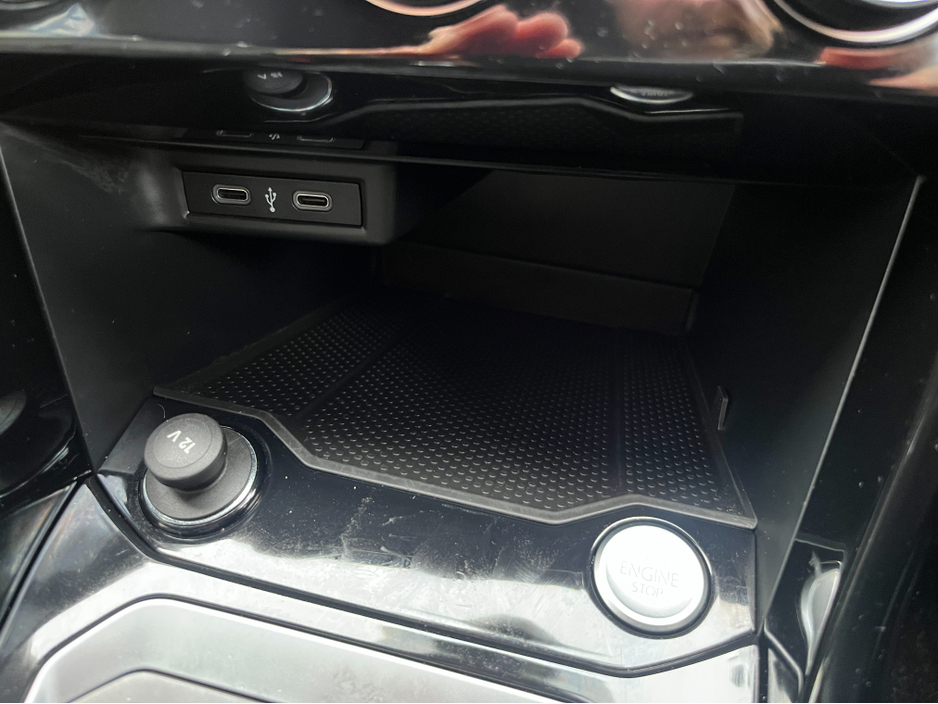 2022 Volkswagen T-Roc STLYE BLACK PACK AUTOMATIC 1.5 PETROL //LOW MILES//HIGH SPEC//KEYLESS ENTRY//ADAPTIVE CRUISE CONTROL//REVERSE CAMERA// €29,950