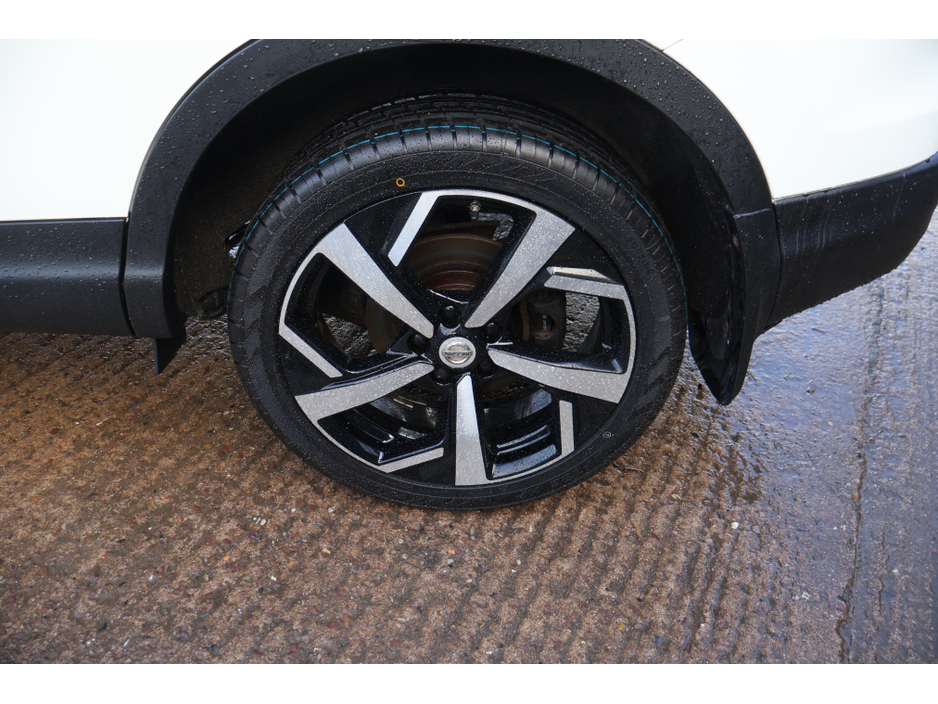 2016 Nissan Qashqai SV Very Low Mileage New Timing Belt & Tyres Exceptional! €13,495