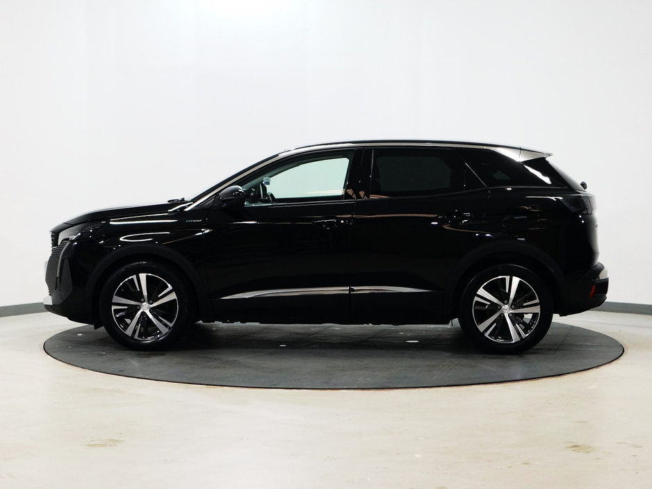 2022 Peugeot 3008 - image 7