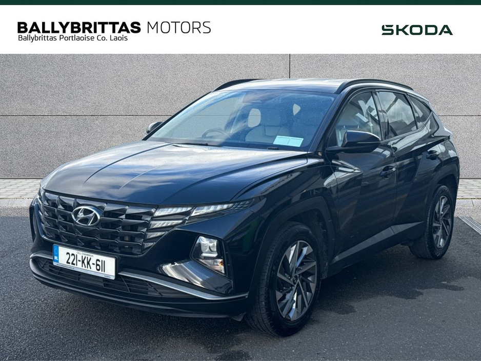 2022 Hyundai Tucson - image 2