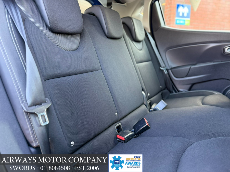 2017 Renault Clio - image 12