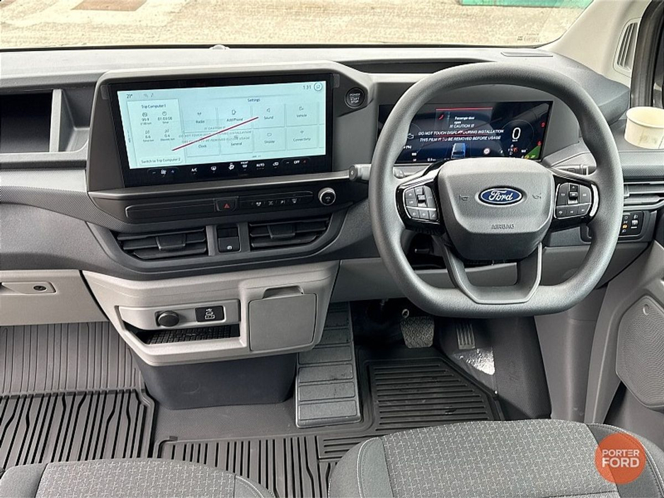 2026 Ford Transit Custom *Order Yours Today* *TREND PHEV* *9 SEATS* €59,450