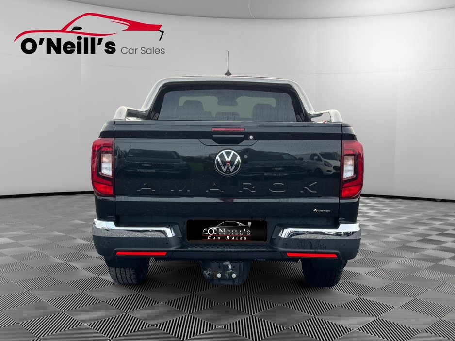 2025 Volkswagen Amarok - image 8