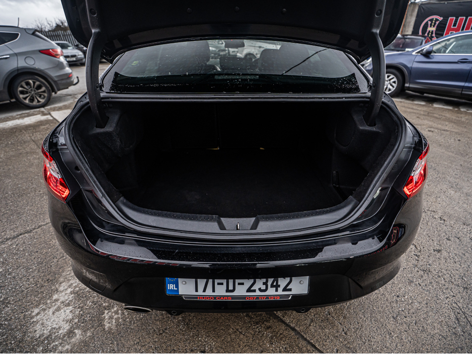 2017 Renault Megane 2017 Megane 1.6d/New NCT/High spec/1yr warranty €12,888