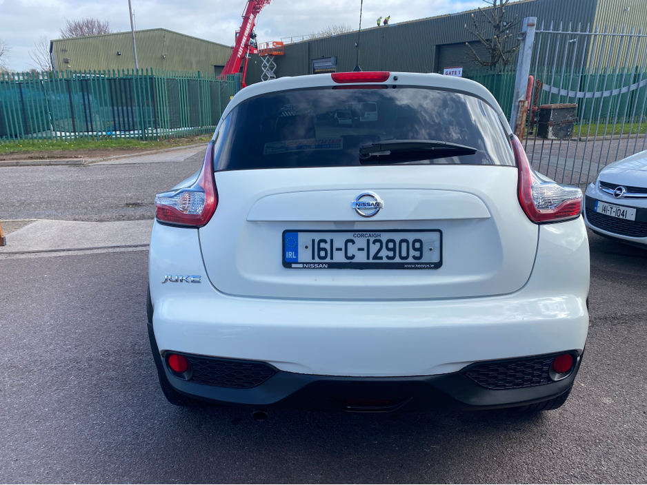 2016 Nissan Juke - image 5