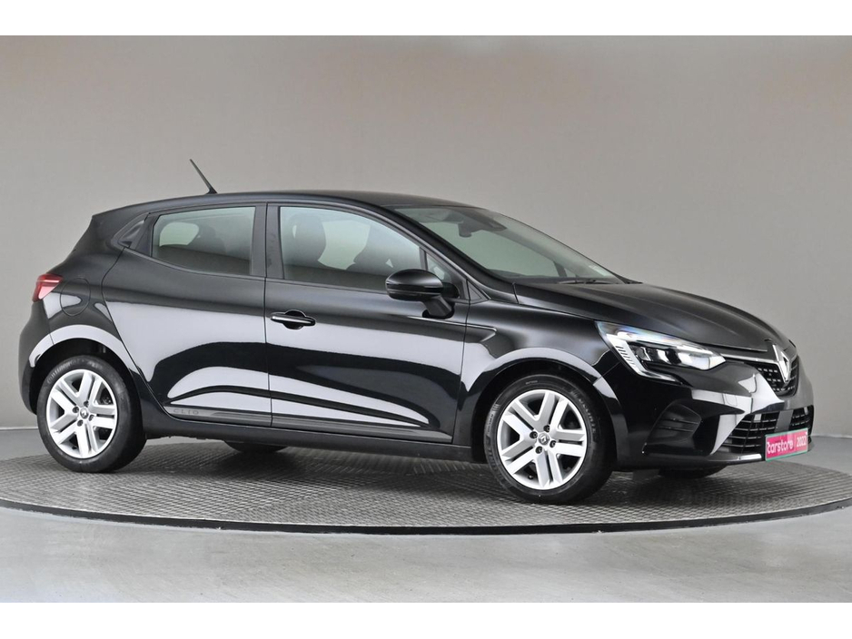 2022 Renault Clio - image 12