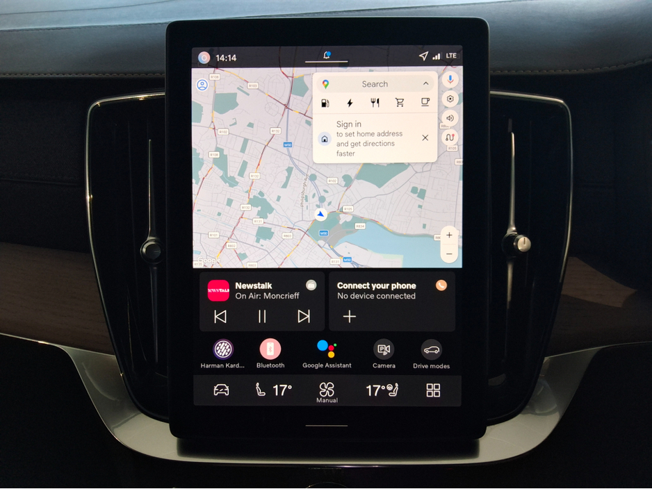 2025 Volvo XC90 T8 PHEV AWD AUTO PLUS - New Model - 7 Seats - Pan Roof - Black Leather -