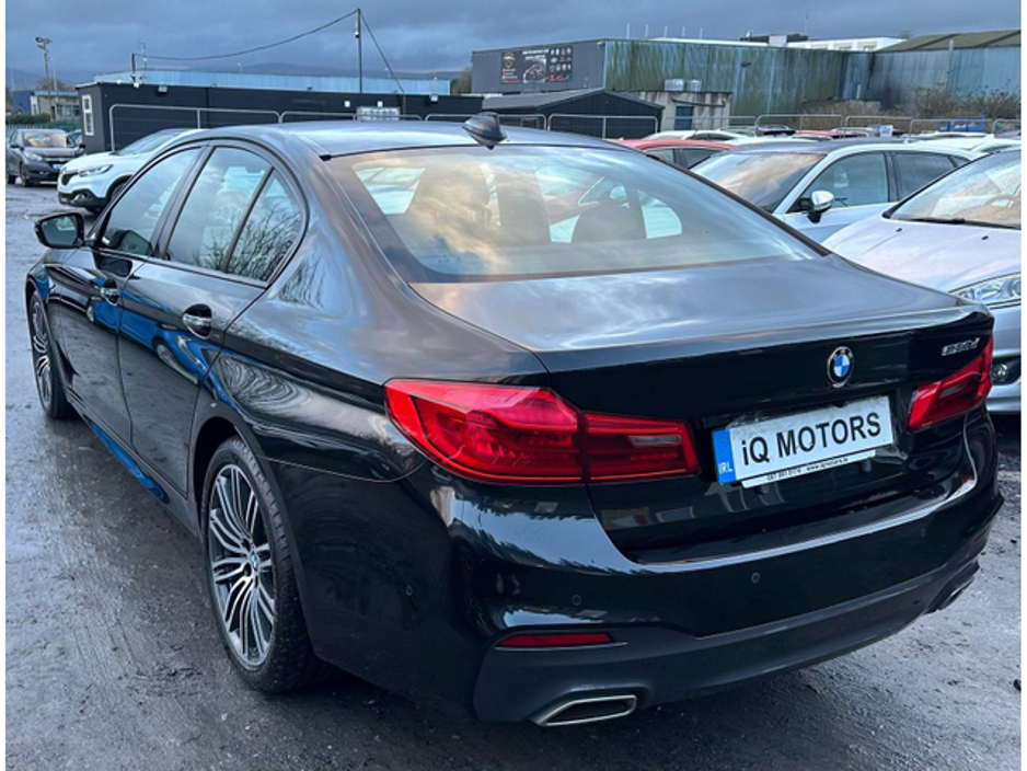 2018 BMW 5 Series - image 15
