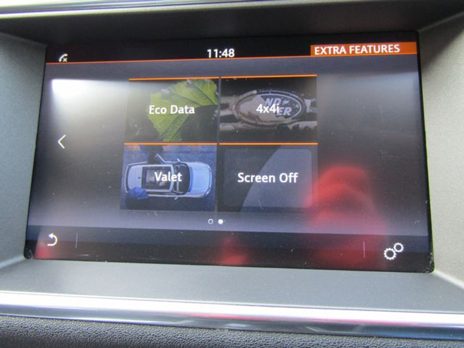 2017 Land Rover Range Rover Evoque - image 28